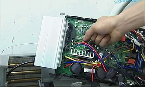 三沙美的空调电话是多少